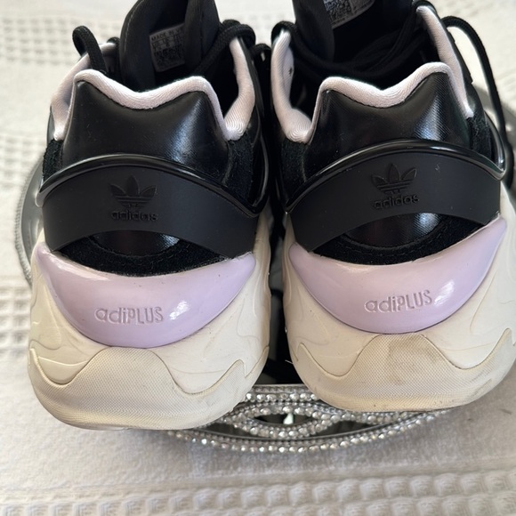 adidas  plusBlack and White Women's Athletic Shoes size 71/2 platform - Picture 3 of 10